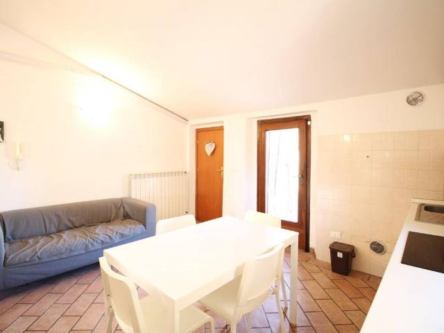 Appartamento in affitto a Ponticelli, Santa Maria A Monte