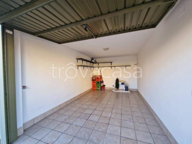 Appartamento in affitto a Mancalacqua, Sona