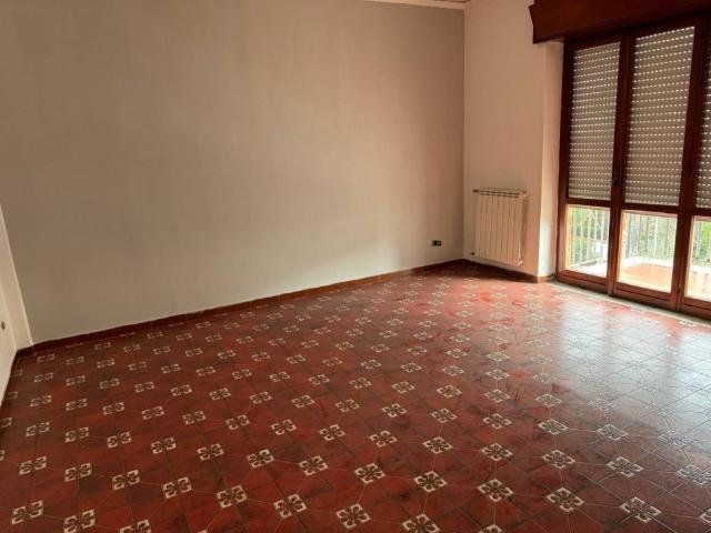 Appartamento in affitto a Sant'anastasia, Campania