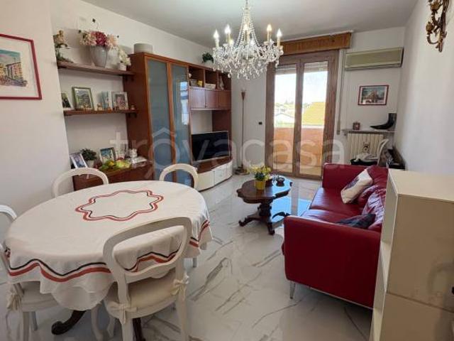 Appartamento in affitto a Unione di comuni Valmarecchia, Santarcangelo Di