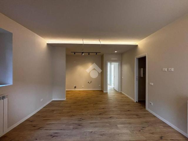 Appartamento in affitto a Sarnico, Bergamo