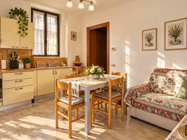 Appartamento in affitto a Volta-Prealpi, Saronno