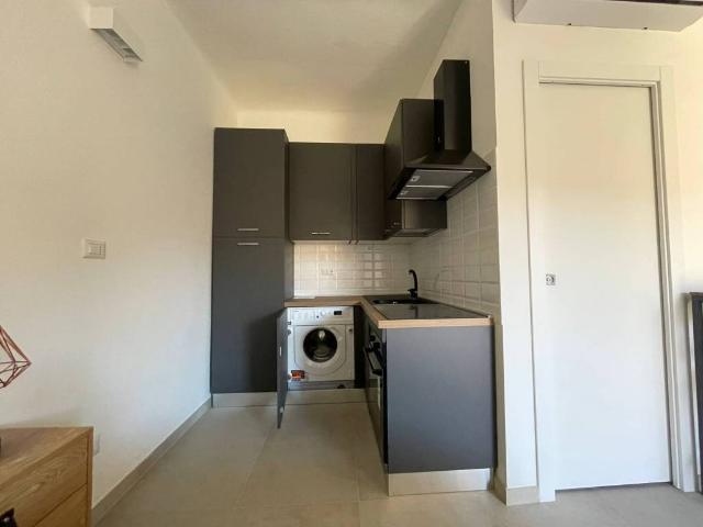 Appartamento in affitto a Volta-Prealpi, Saronno
