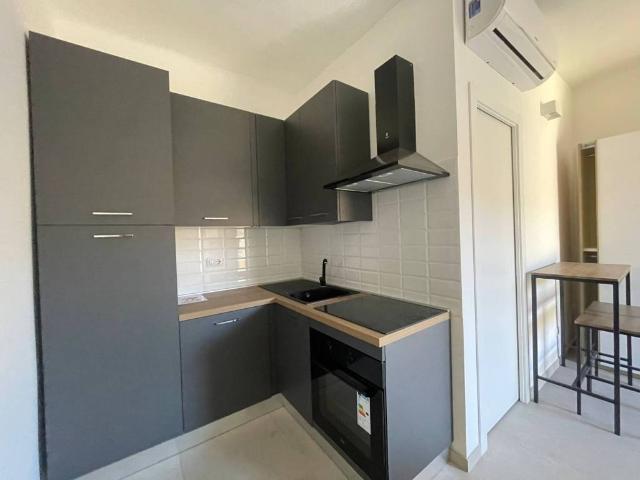Appartamento in affitto a Volta-Prealpi, Saronno