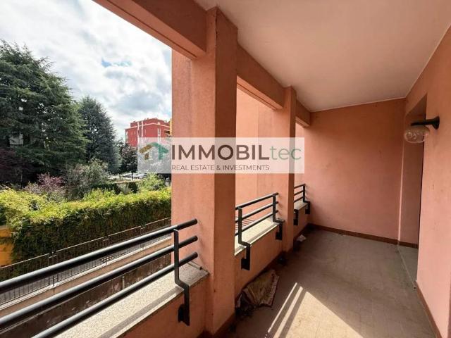 Appartamento in affitto a Santuario, Saronno