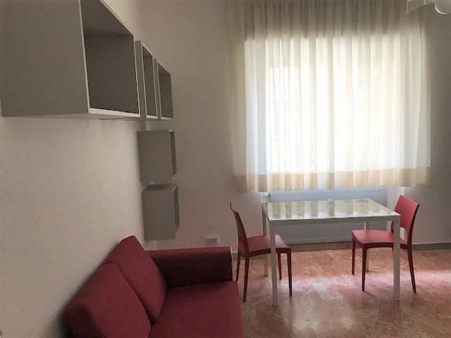 Appartamento in affitto a Campo Sportivo-Colombara, Saronno