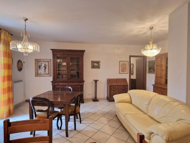 Appartamento in affitto a Sarzana, Liguria