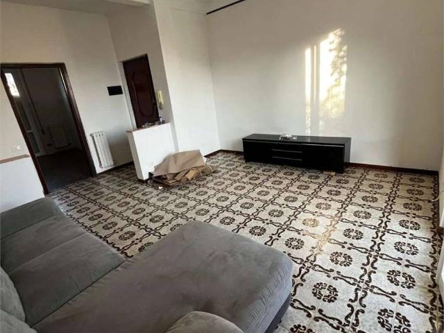 Appartamento in affitto a Sarzana, Liguria