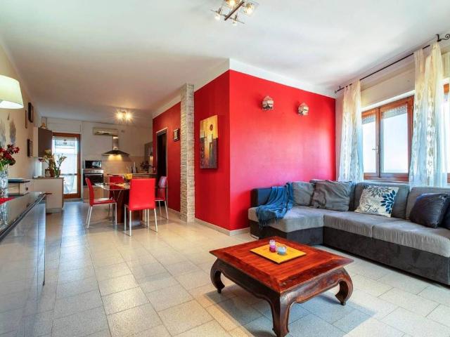 Appartamento in affitto a San Giovanni, Cala Di Volpe