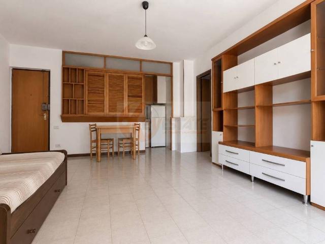 Appartamento in affitto a Monserrato, Cala Di Volpe