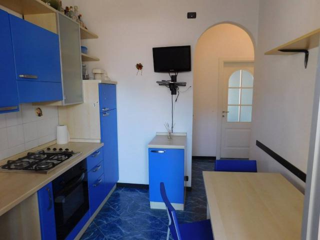 Appartamento in affitto a Oltreletimbro, Savona