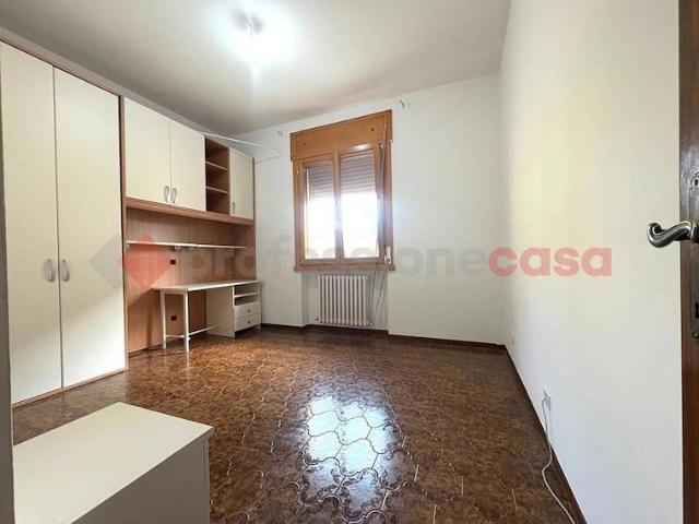 Appartamento in affitto a Quartiere Bisamar, Scandiano