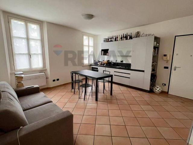 Appartamento in affitto a Tresinaro - Secchia, Re