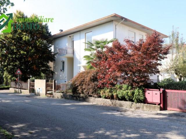 Appartamento in affitto a Schio, Veneto