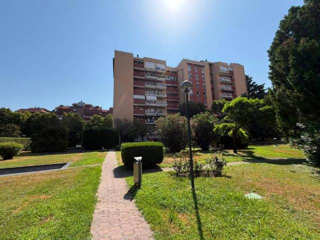 Appartamento in affitto a Rovagnasco, Segrate