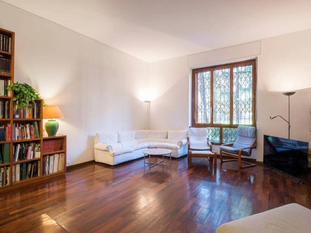 Appartamento in affitto a Rovagnasco, Milano