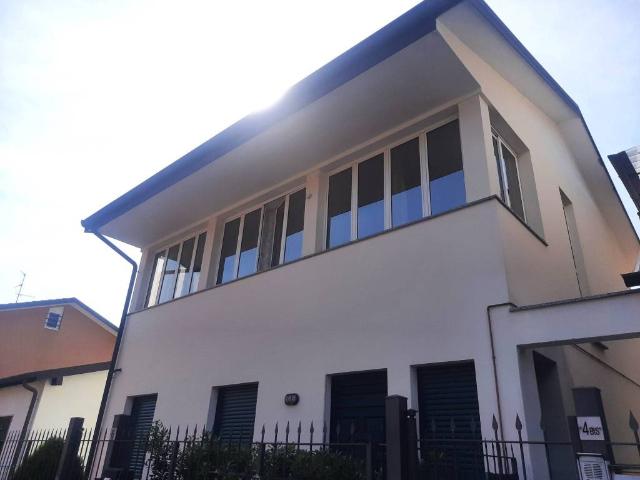 Appartamento in affitto a Rovagnasco, Segrate