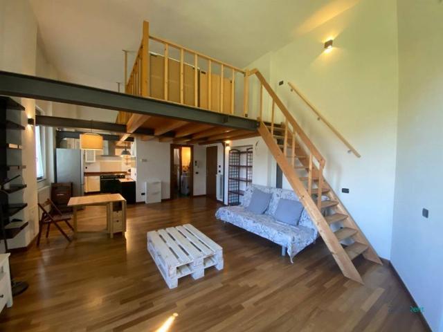 Appartamento in affitto a Rovagnasco, Segrate