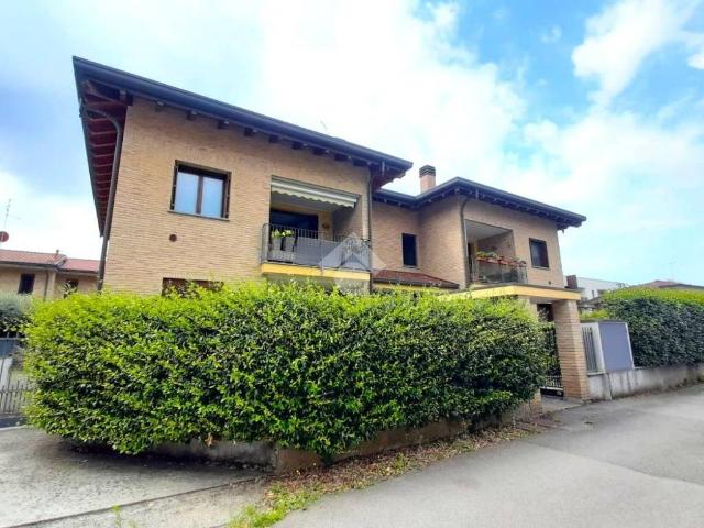Appartamento in affitto a Senaghino, Senago
