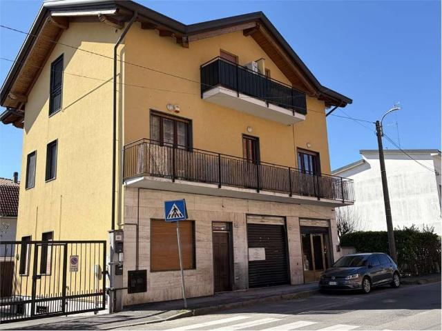 Appartamento in affitto a Senago, Lombardia