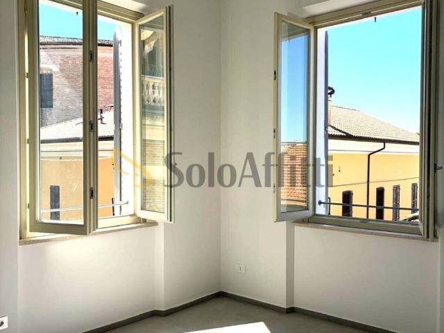 Appartamento in affitto a Rione Porto, Marche