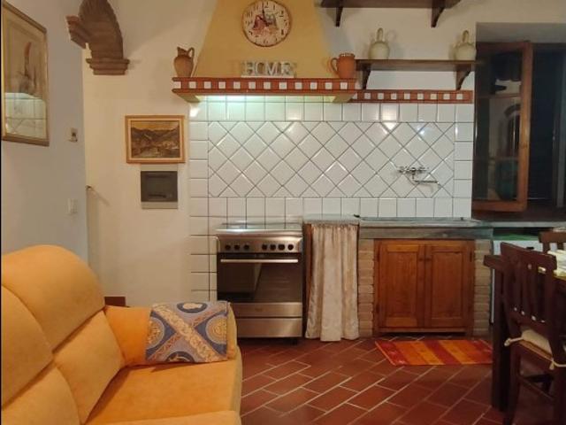 Appartamento in affitto a Azzano, Seravezza