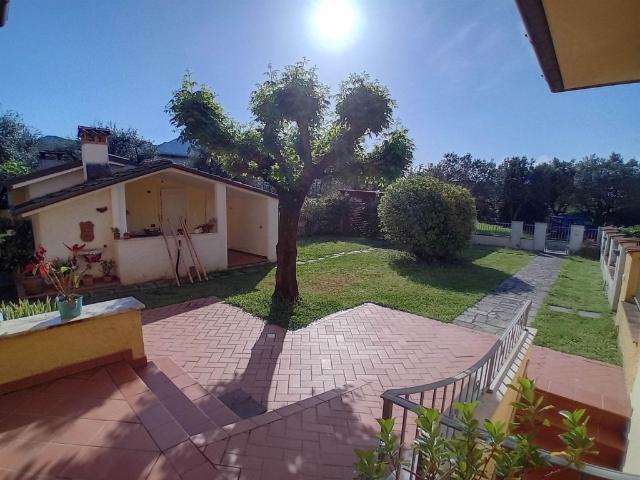 Appartamento in affitto a Frasso, Seravezza