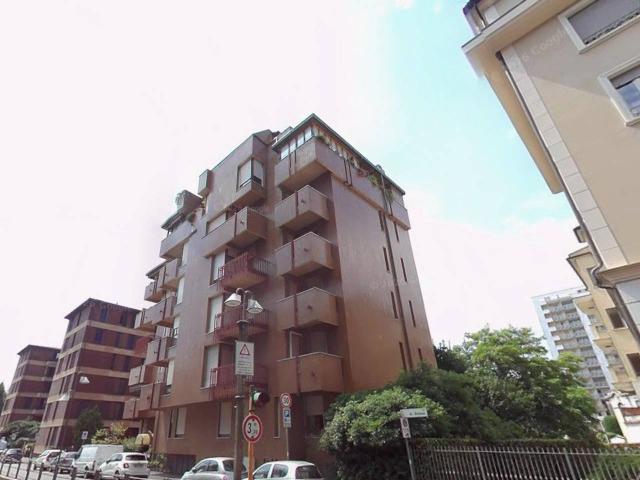 Appartamento in affitto a San Rocco, Seregno