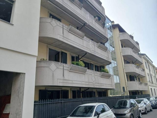 Appartamento in affitto a San Carlo, Seregno