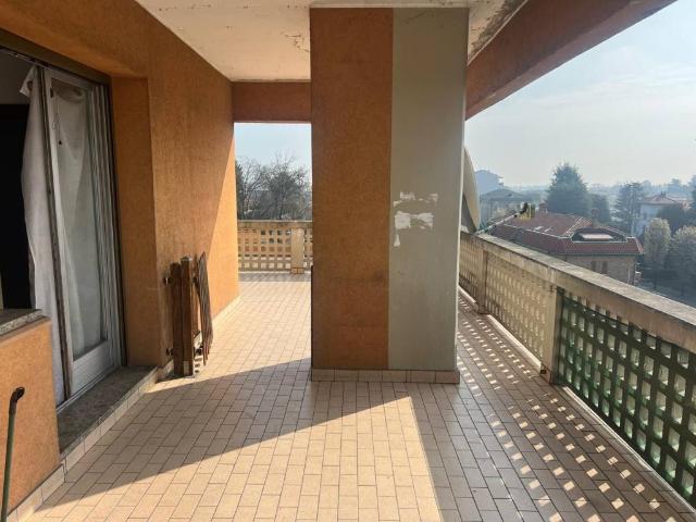 Appartamento in affitto a San Rocco, Seregno