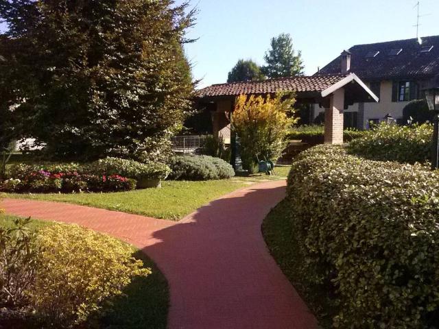 Villa Schiera in affitto a Santa Valeria, Seregno