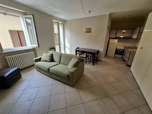 Appartamento in affitto a San Rocco, Seregno