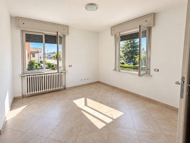Appartamento in affitto a Seriate, Bergamo
