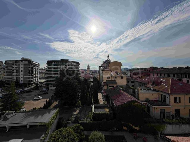 Appartamento in affitto a Abbazia, Sesto Calende