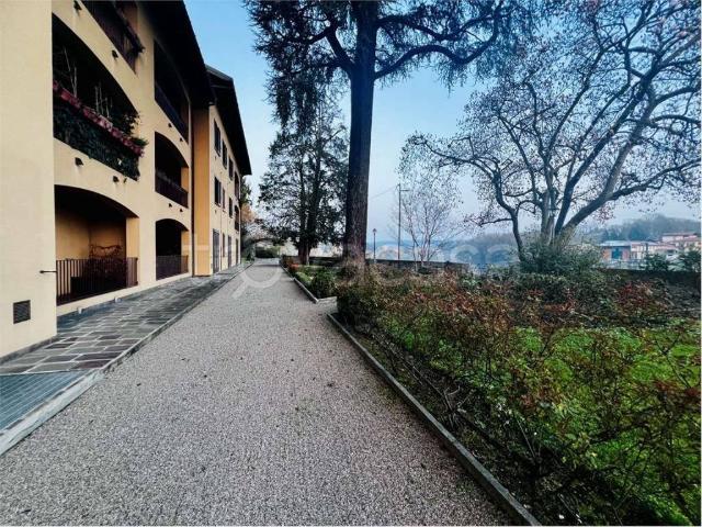 Appartamento in affitto a Abbazia, Sesto Calende