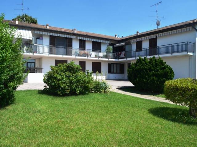 Appartamento in affitto a Oneda, Sesto Calende