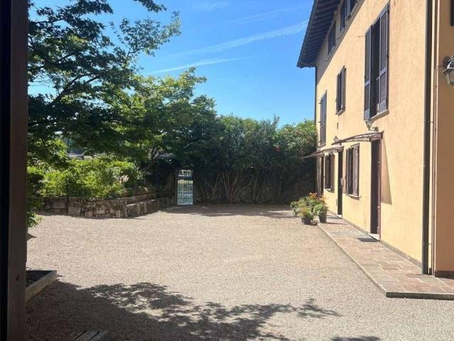 Appartamento in affitto a Abbazia, Sesto Calende