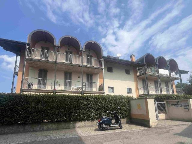 Appartamento in affitto a Cascina Impiove, Sesto Calende