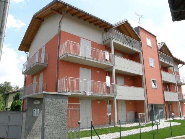 Appartamento in affitto a Oneda, Sesto Calende