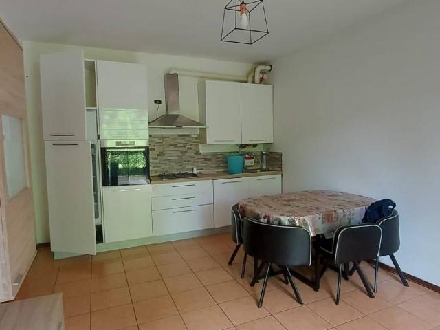 Appartamento in affitto a Oneda, Sesto Calende