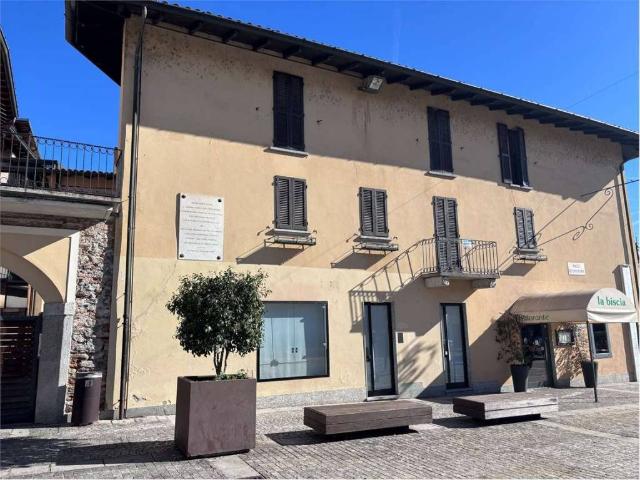Appartamento in affitto a Abbazia, Sesto Calende