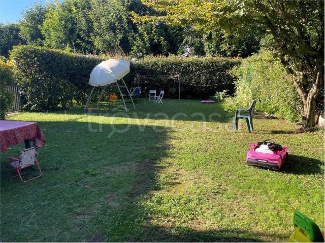 Appartamento in affitto a Oneda, Sesto Calende