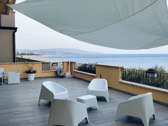 Appartamento in affitto a Siderno, Calabria