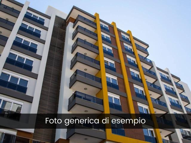 Appartamento in affitto a Camollia, Siena