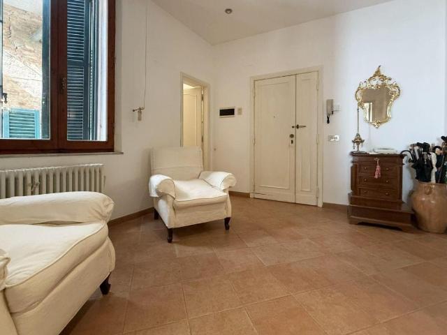 Appartamento in affitto a Contrada della Selva, Siena