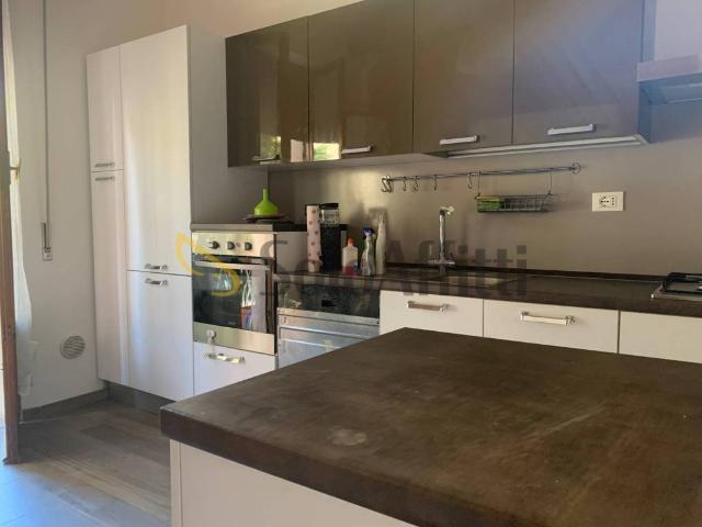 Appartamento in affitto a Camollia, Siena