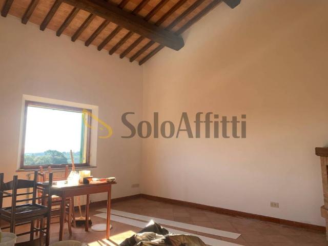 Appartamento in affitto a Vignano, Siena