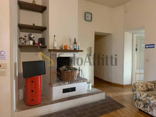 Appartamento in affitto a Monastero, Siena