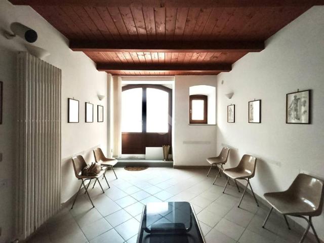 Appartamento in affitto a Giacconale, Sigillo
