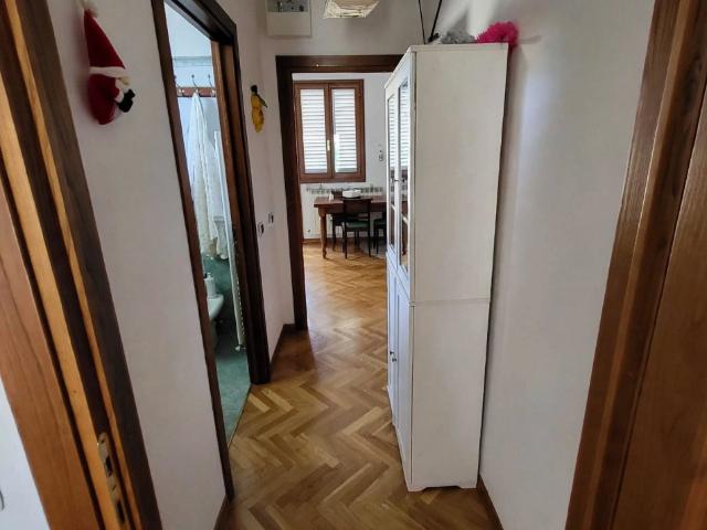 Appartamento in affitto a Signa, Firenze